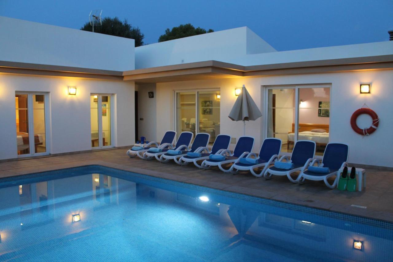 Villa Betty Cala'N Blanes  Екстериор снимка